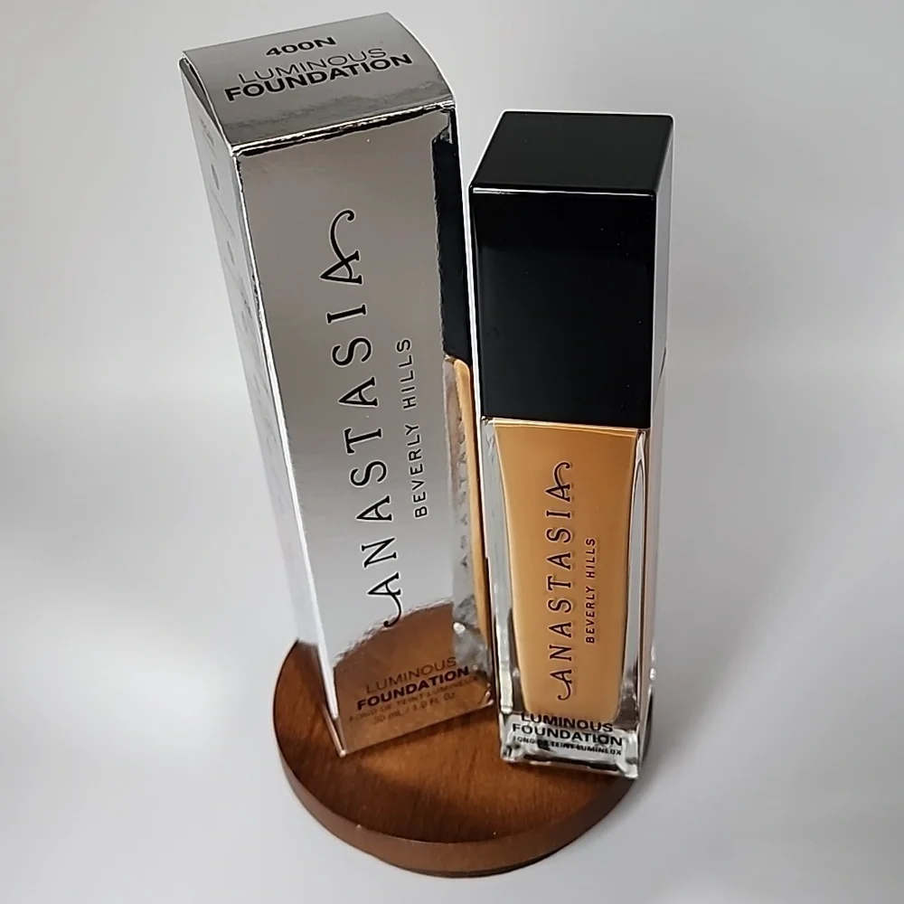 Anastasia Beverly Hills Luminious Foundation - 400N